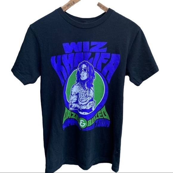 Wiz Khalifa Dazed & Blazed 2018 Tour Tee Shirt Adult Small - Picture 1 of 7